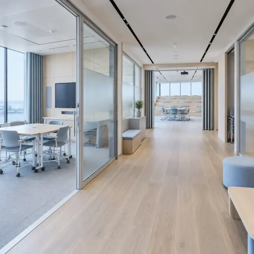 How amerikalinjen hotel meeting rooms capacity reshapes coworking design in media driven hotels